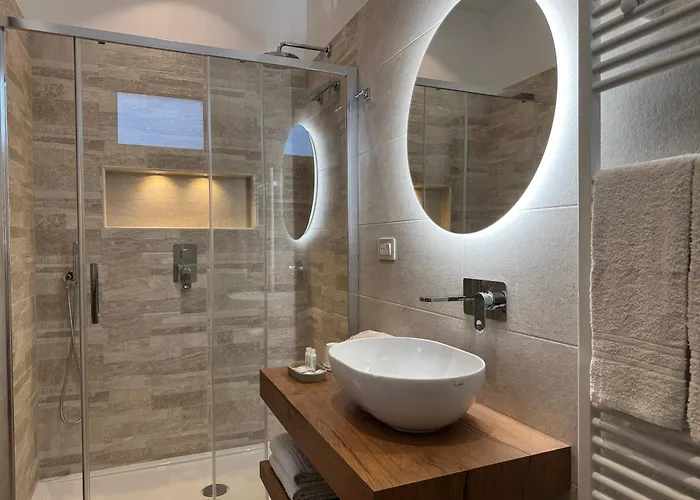 Gasthuis Vecchia Alimini 4*